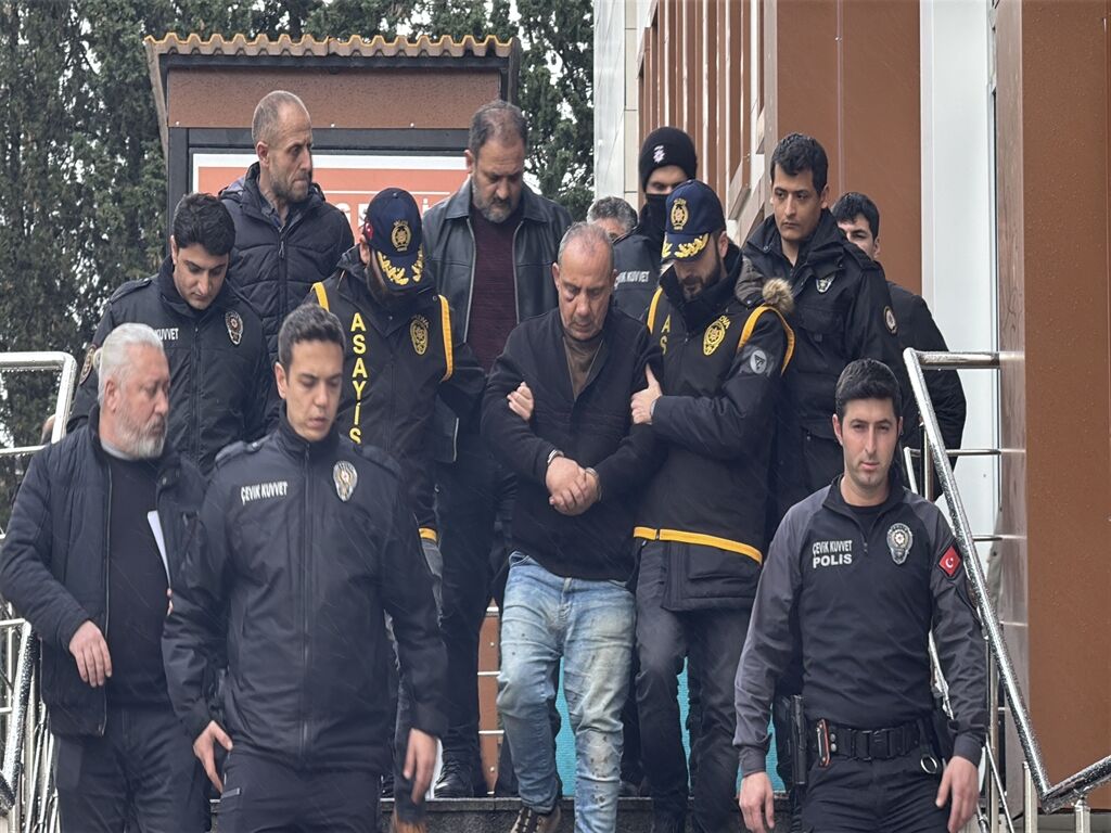 S G K A V U K A T I N I O L D U R E N S A N I G A A G I R L A S T I R I 1201128 357210