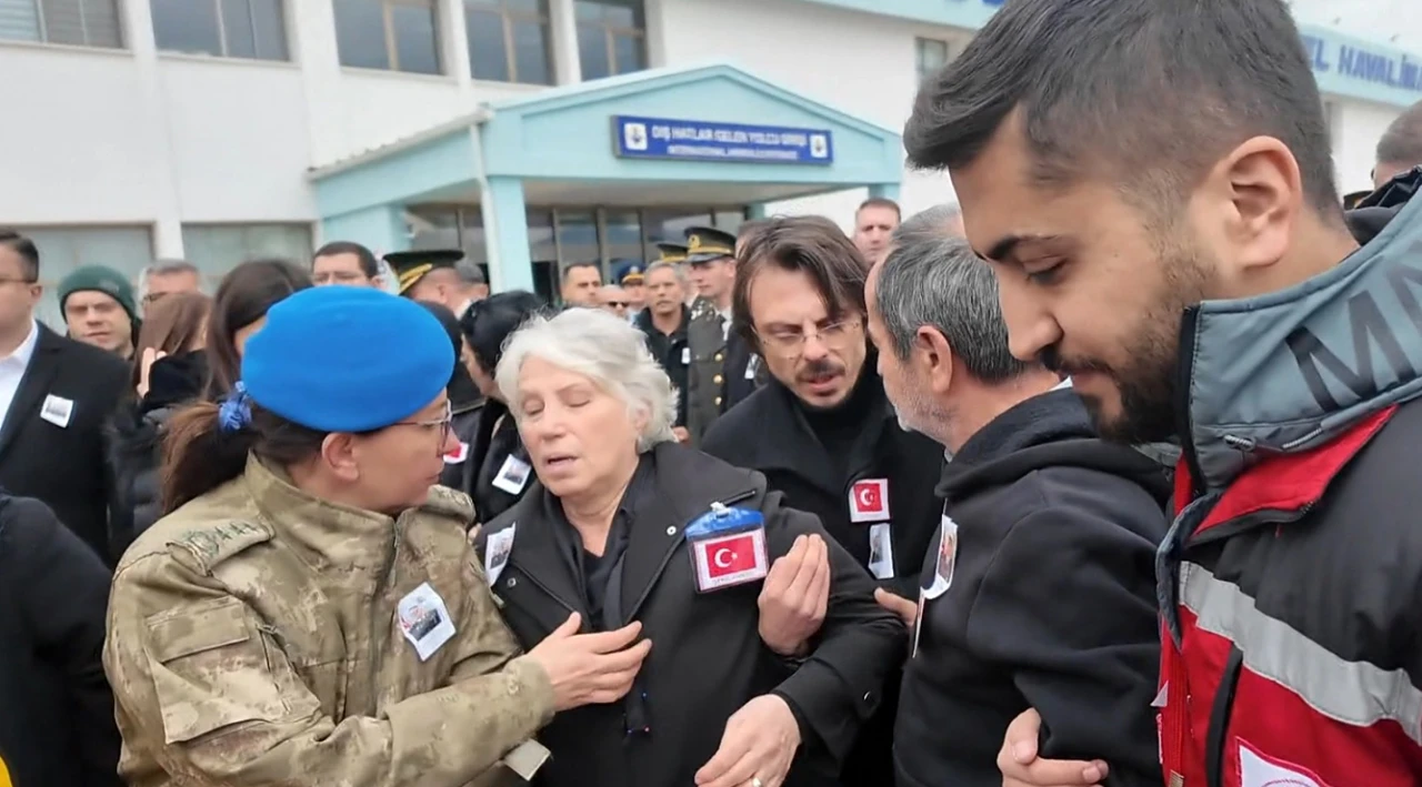 Şehit Binbaşı Isparta’da Son Yolculuğuna Uğurlanıyor (6)