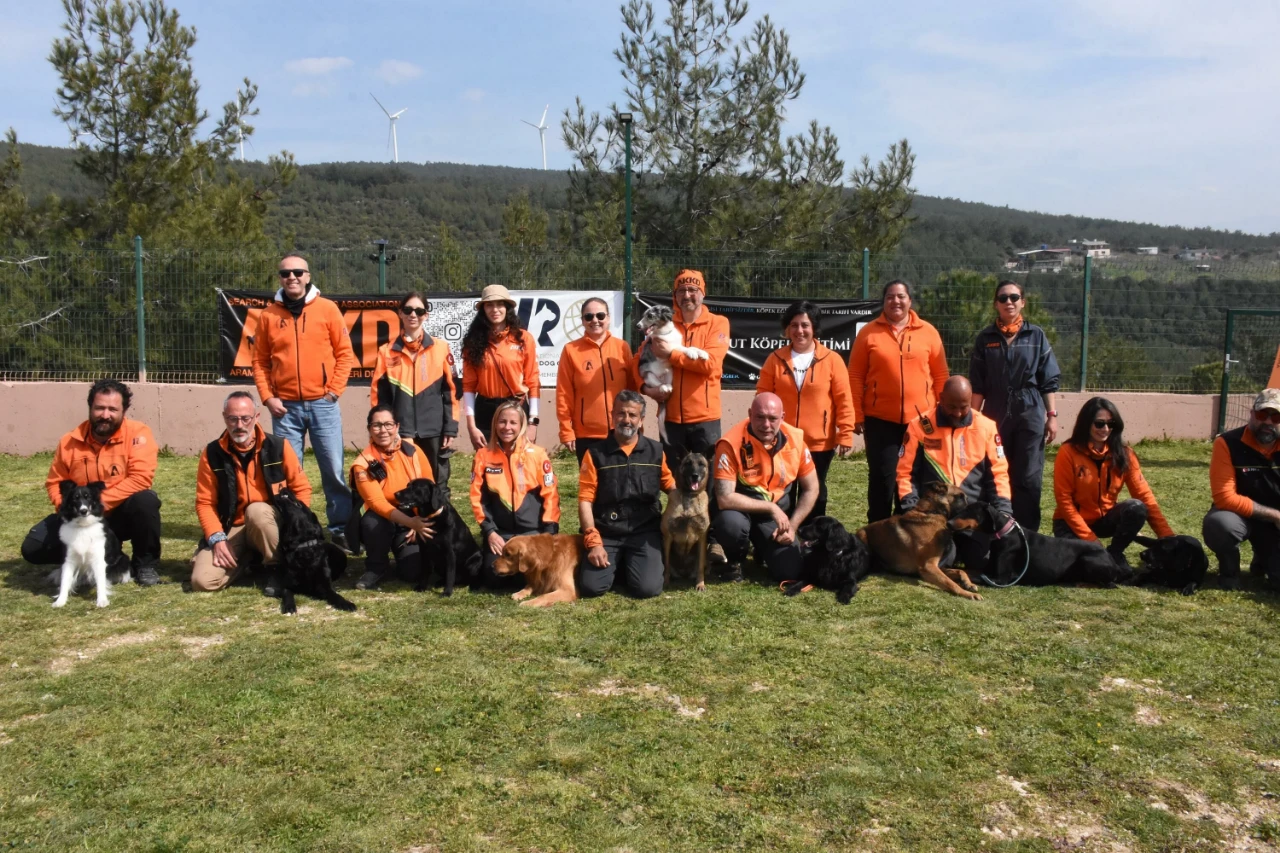 Türkiye’de Arama Kurtarma Köpekleri Için Kritik Uyarı Sayı Artırılmalı (1)