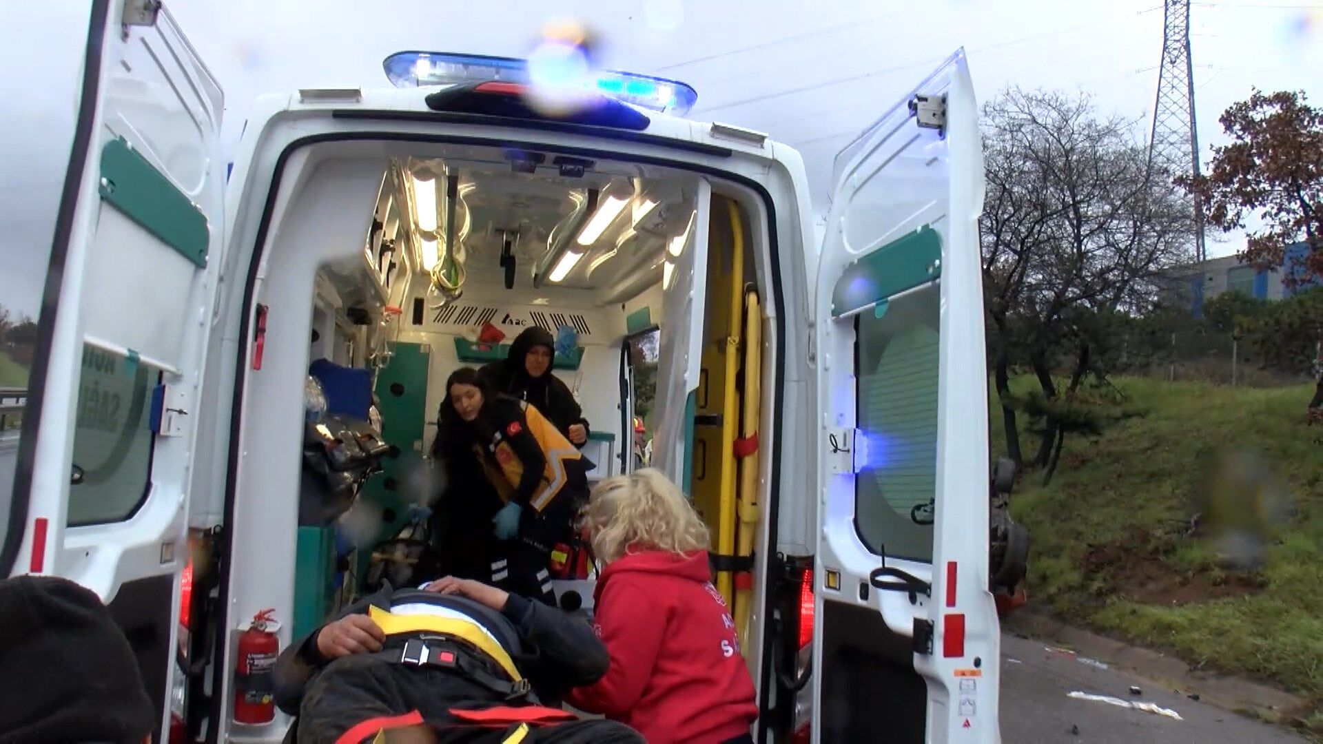 Yağış Kazayı Getirdi! 2’Si Çocuk 7 Kişi Yaralandı (2)