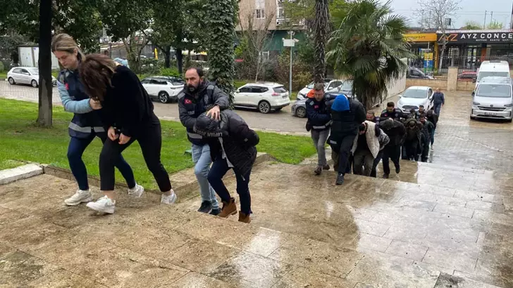 13 Ilde Change Operasyonunda 13 Şüpheli Adliyede (1)