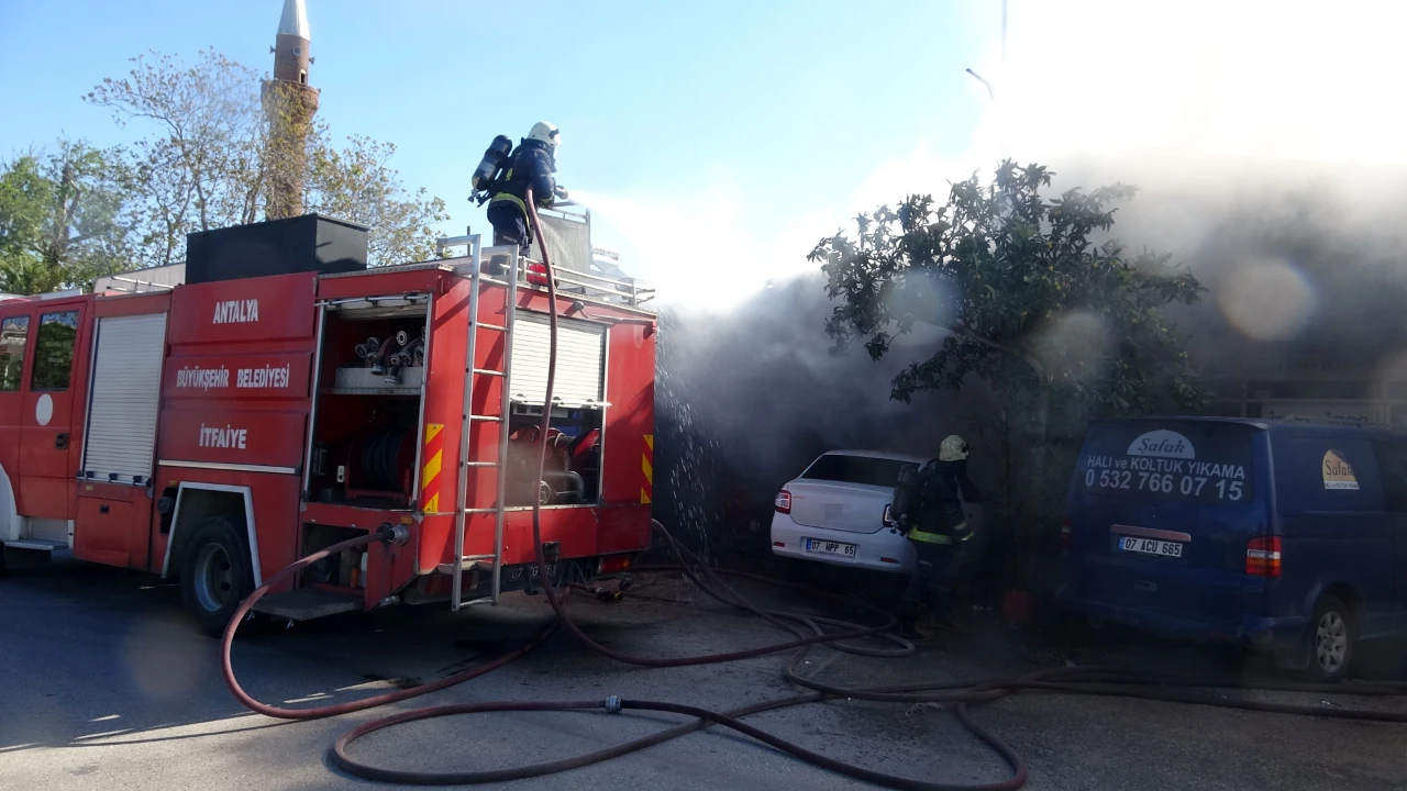 15 Gün Önce Taşındığı Tamirhanesi Küle Döndü (4)