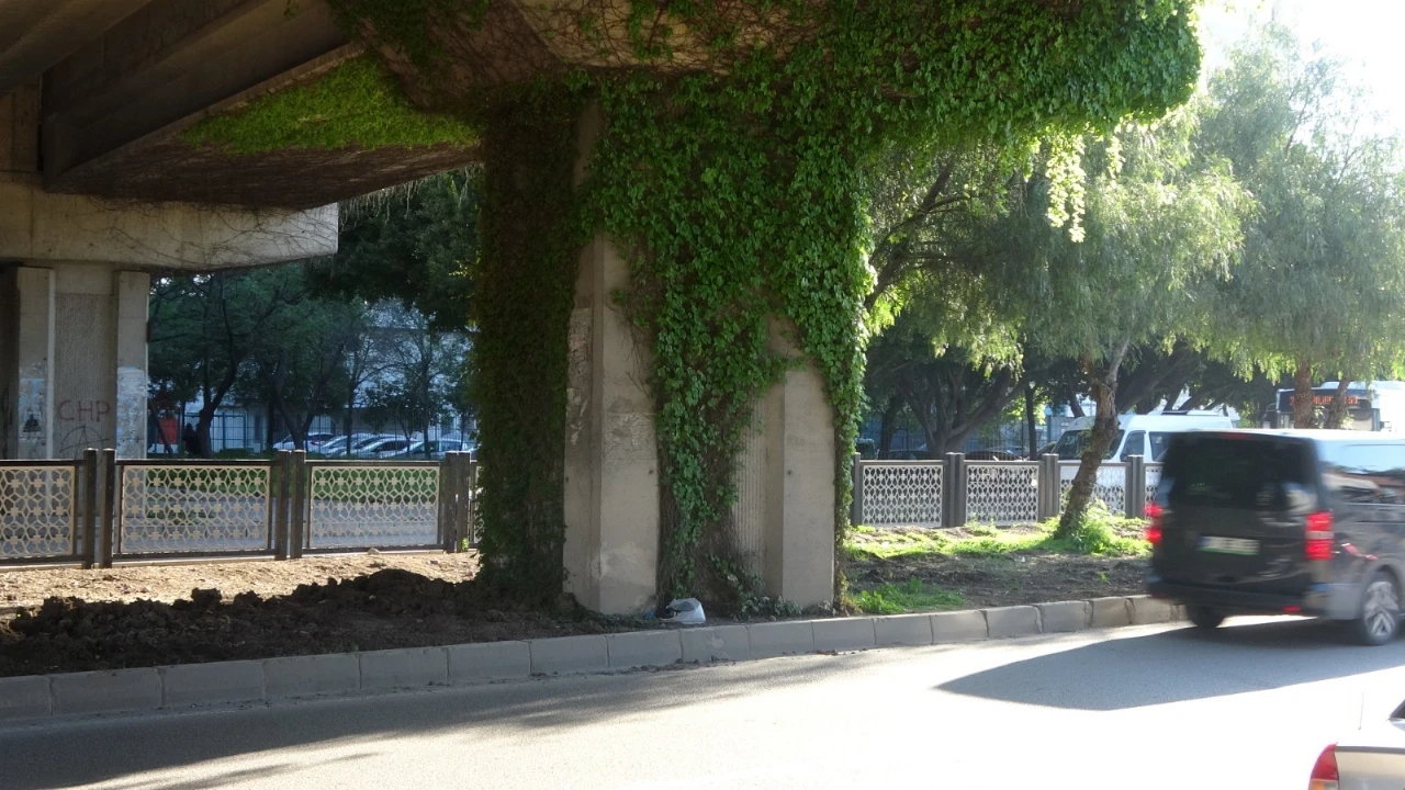 16 Yaşındaki Zeynep Su Gelinlik Ve Duvakla Uğurlandı (1)