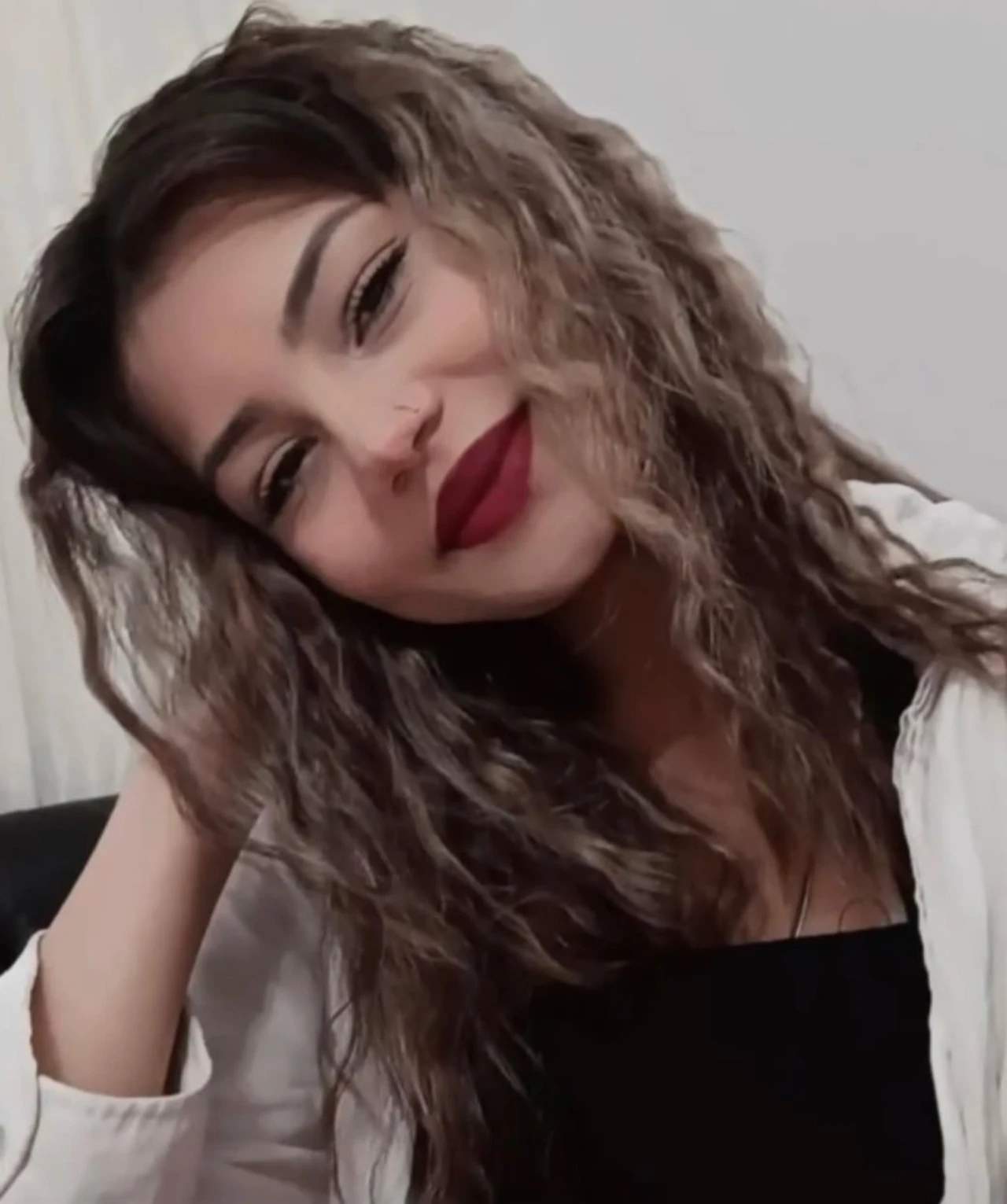 16 Yaşındaki Zeynep Su Gelinlik Ve Duvakla Uğurlandı (6)