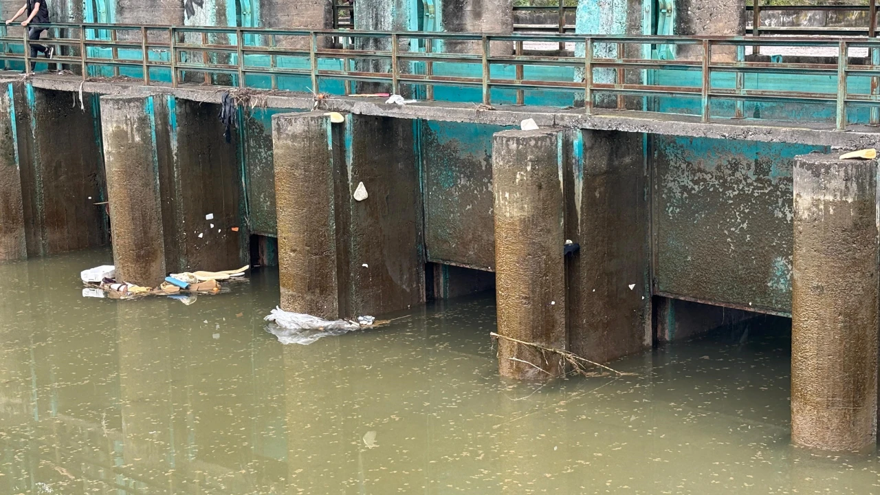 Adana'da Kanalda Kaybolan Çocuğun Cansız Bedeni Bulundu (1)