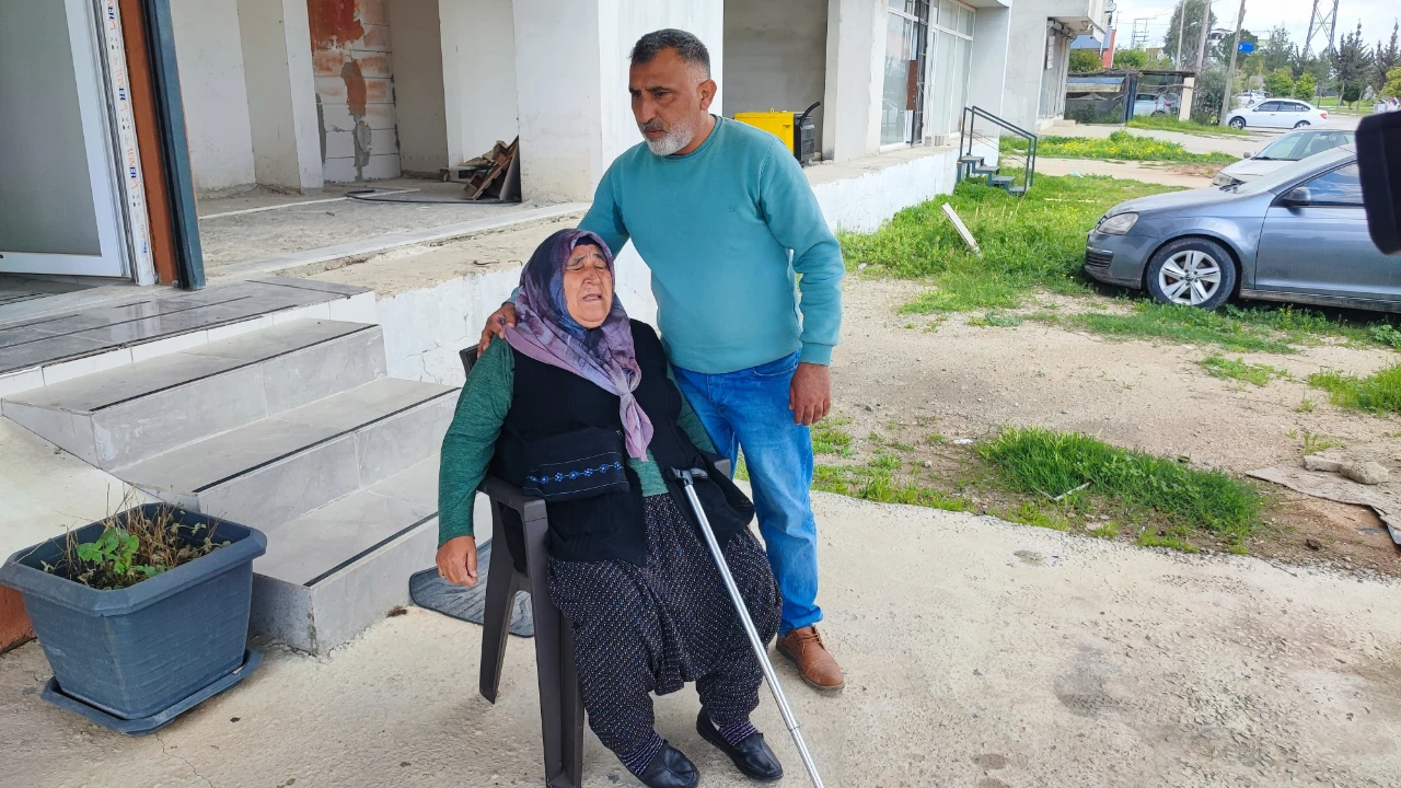 Adana'da Şehit Annesinin Dramı! Kendi Evinde Oturamıyor (6)
