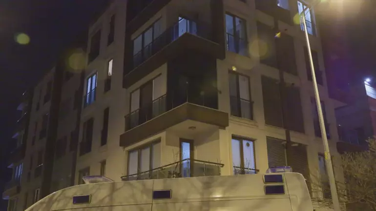 Annesi Ve Ağabeyini Silahla Öldürüp, Diğer Ağabeyini Yaralayan Şüpheli Yakalandı (3)