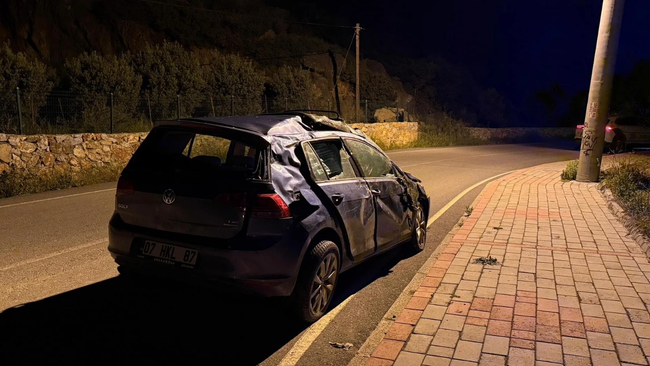 Antalya Gazipaşa’da Otomobil 7 Metreden Düştü! Alkollü Sürücü Kurtuldu (5)