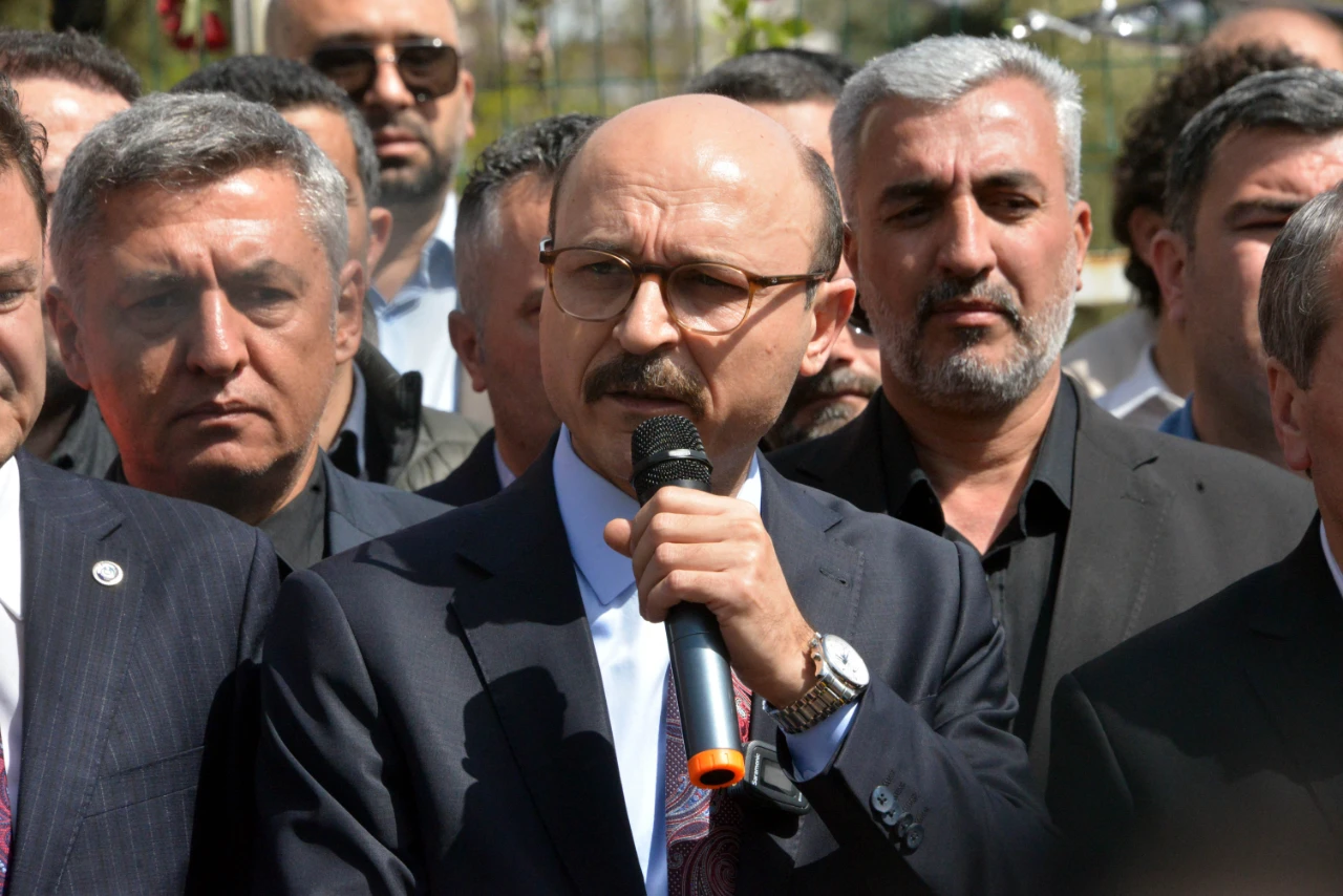 Başkan Ali Yalçın Kahramanmaraş'ta Açıkladı! Sanal Mahfiller Çocukları Tetikçi Olarak Kullanıyor (1)