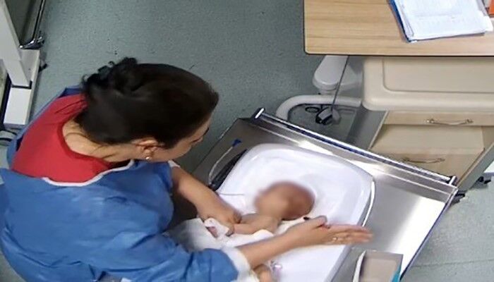 Bebeğe Şiddet Uygulayan Hemşire Ben De Bir Anneyim Evladımın Yanında Olmalıyım