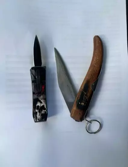 Bıçaklı Kavgaya Müdahale Eden 2 Polis Memuru Yaralandı (3)