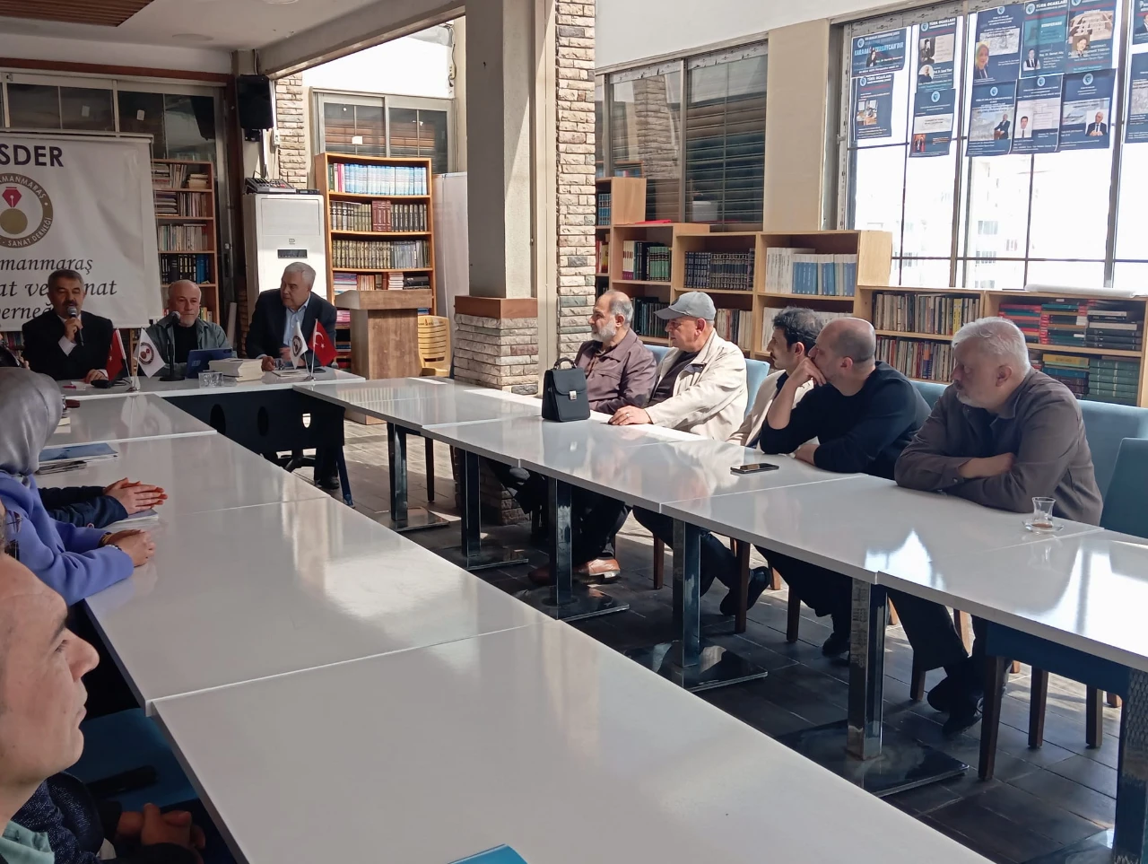 Düşeyaz Dergisi’nin Edebiyat Yolculuğu (3)