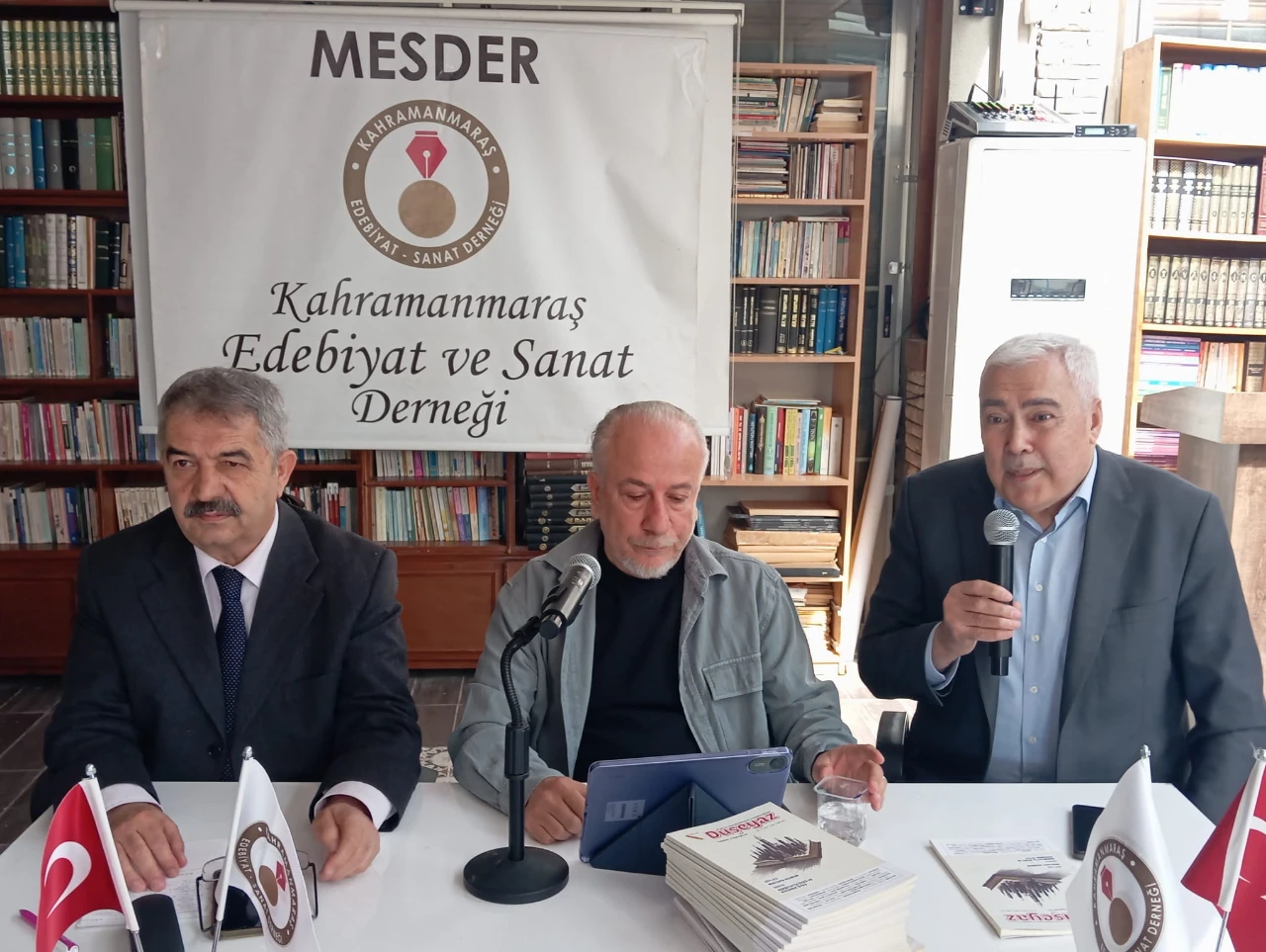 Düşeyaz Dergisi’nin Edebiyat Yolculuğu (5)