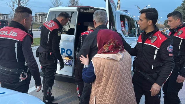 Evlenmek İçin Geldi, Vazgeçti Otogarda Kavga Çıktı 2 Yaralı, 8 Gözaltı (2)