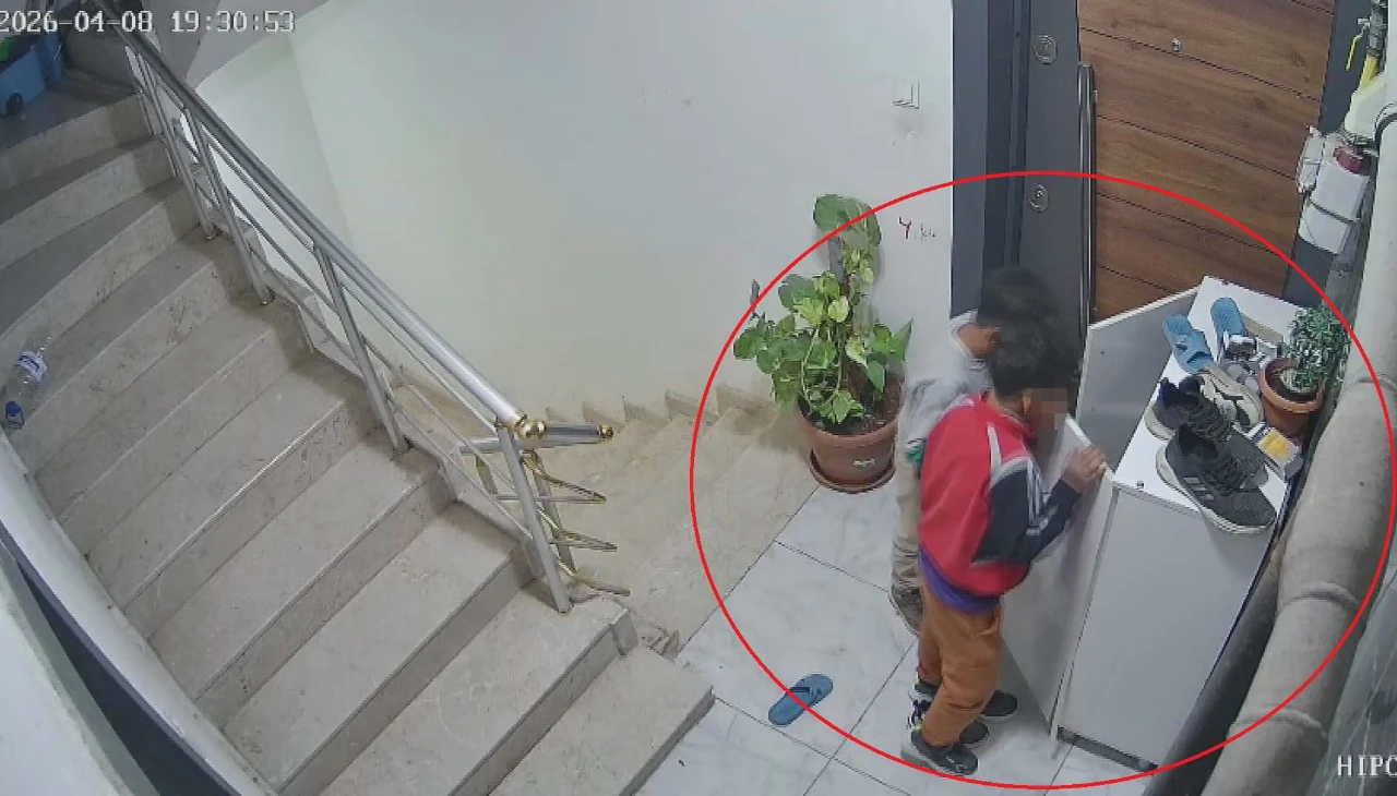Hatay Reyhanlı'da Ayakkabı Hırsızı Çocukların Evinden Adeta Ayakkabı Mağazası Çıktı! (2)
