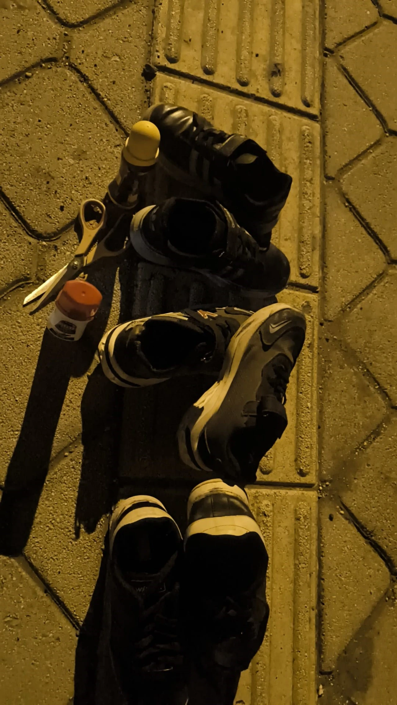 Hatay Reyhanlı'da Ayakkabı Hırsızı Çocukların Evinden Adeta Ayakkabı Mağazası Çıktı! (5)