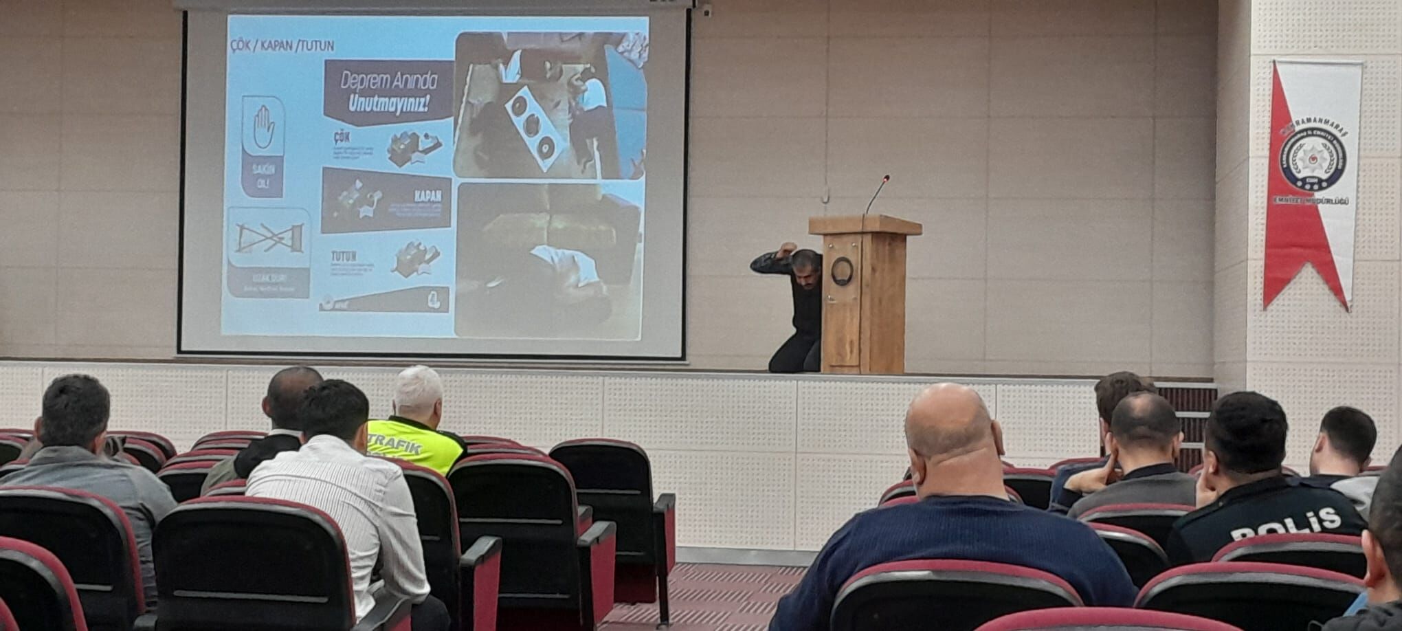 Kahramanmaraş AFAD emniyet personeline eğitim verdi3