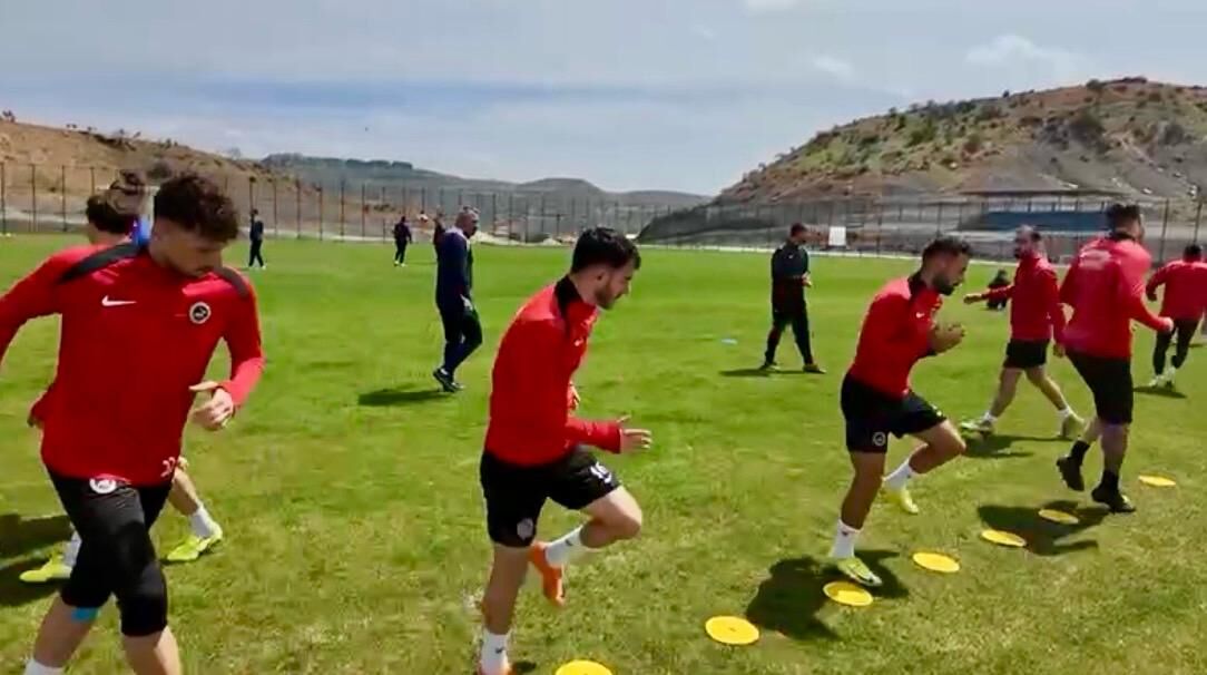 Kahramanmaraş İstiklal Spor, Mardin Deplasmanı Öncesi Kampa Girdi (2)