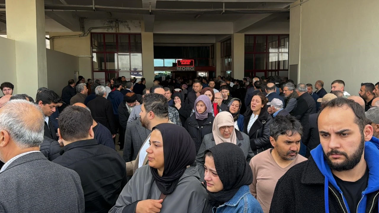 Kahramanmaraş Okul Saldırısında Cenazeler Teslim Edildi! (5)