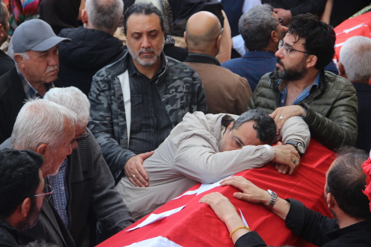 Kahramanmaraş Okul Saldırısında Ölen 4 Öğrenci Abdülhamid Han'da Uğurlandı! (12)