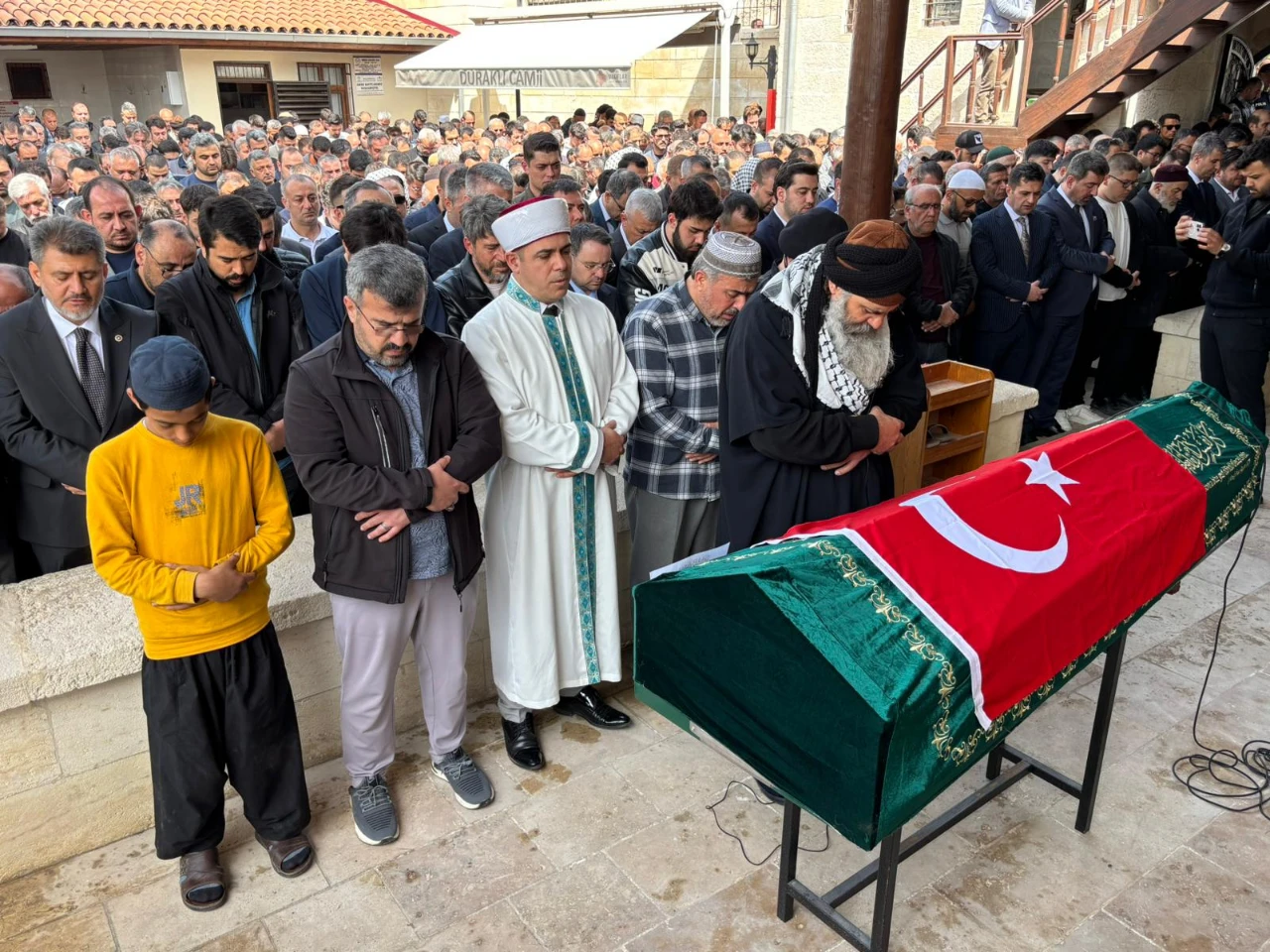 Kahramanmaraş Okul Saldırısında Ölen Şuranur Sevgi Kazıcı Toprağa Verildi! (6)