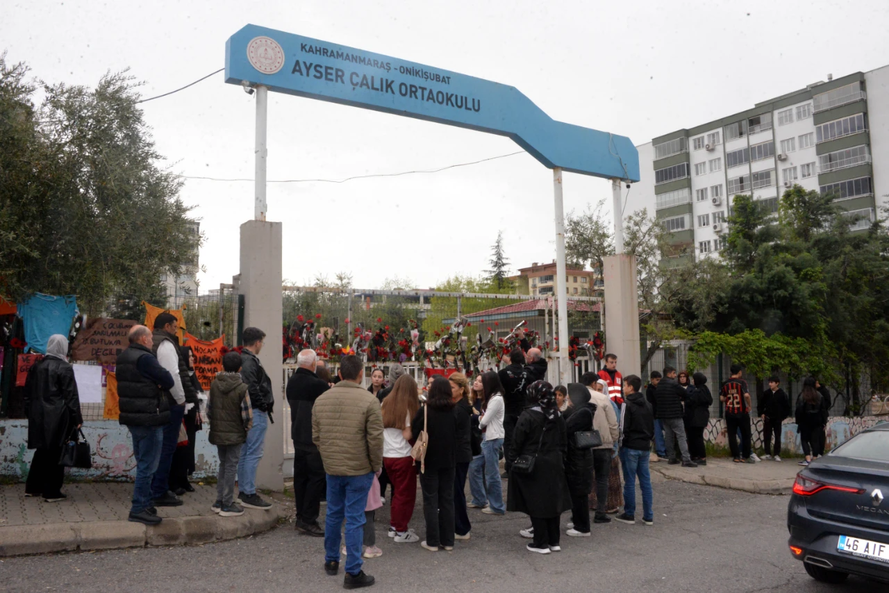 Kahramanmaraş Okulda 9 Kişiyi Öldüren Öğrenci, Arkadaşlarına Saldırı Yapacağını Söylemiş (12)