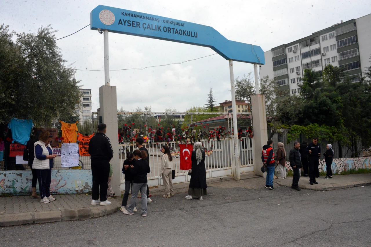 Kahramanmaraş Okulda 9 Kişiyi Öldüren Öğrenci, Arkadaşlarına Saldırı Yapacağını Söylemiş (17)