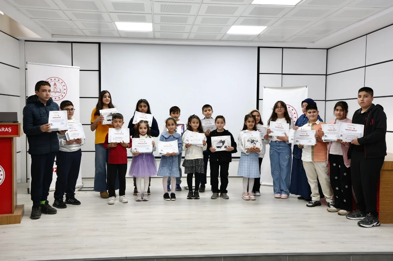 Kahramanmaraş Okuyor Projesinde Ödül Heyecanı Yaşandı! (1)