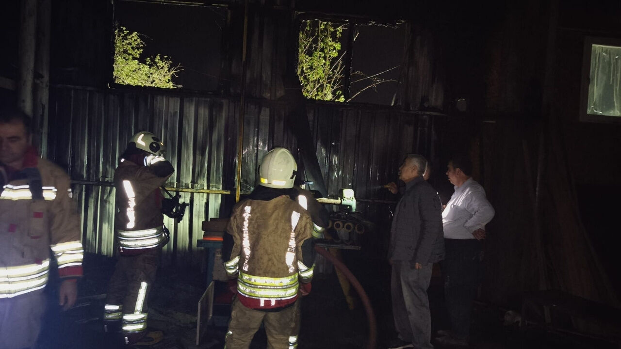 Kahramanmaraş Sanayi Sitesinde Yangın Paniği (4)