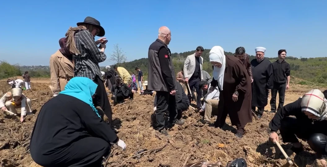 Kahramanmaraş Şehitleri Için Hatıra Ormanı Kuruldu (3)