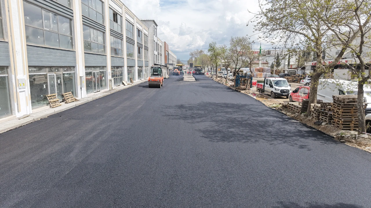 Kahramanmaraş’ta 30 Milyonluk Asfalt Hamlesi! (1)