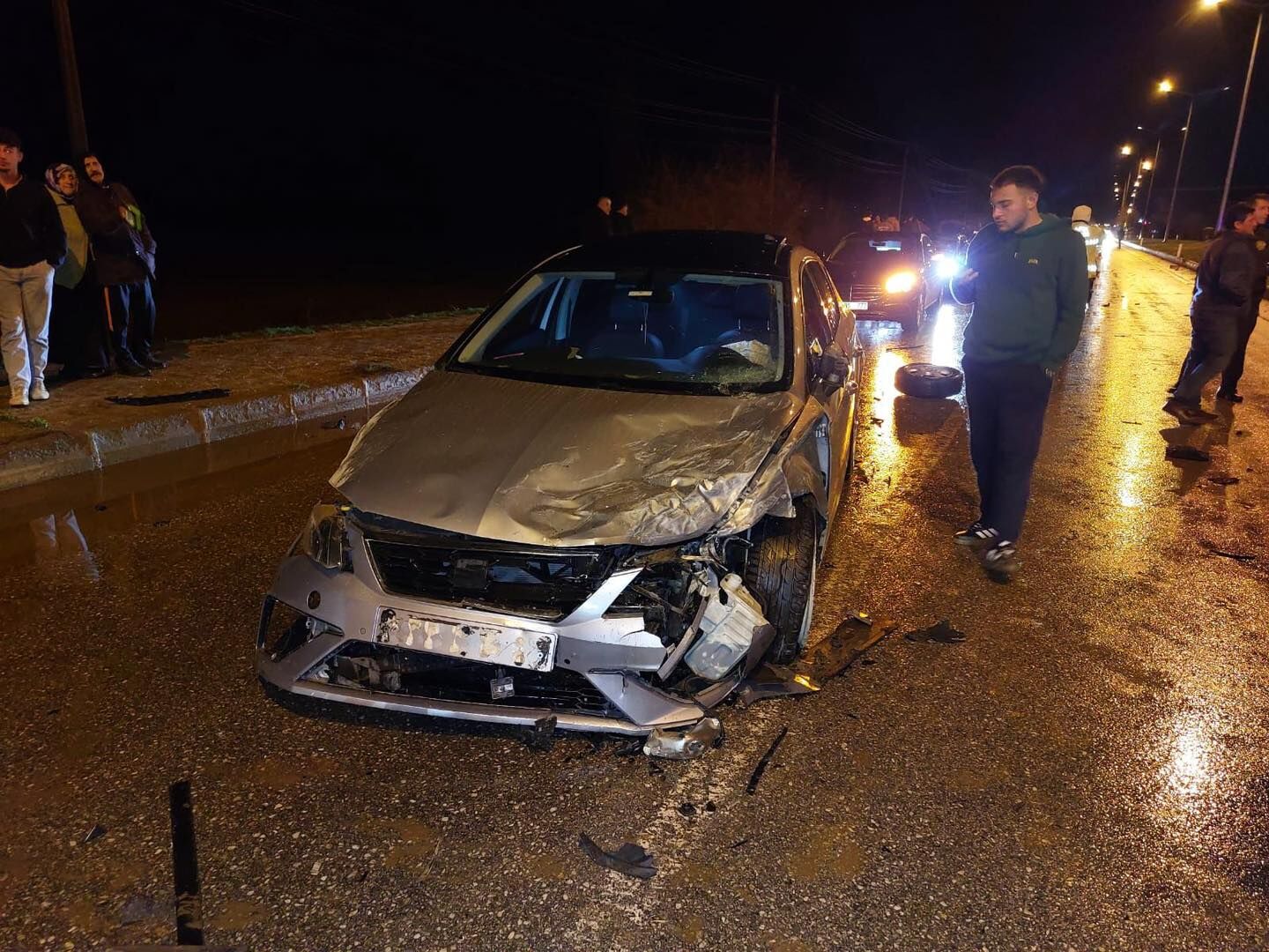 Kahramanmaraş'ta 4 Aracın Karıştığı Zincirleme Kaza (3)