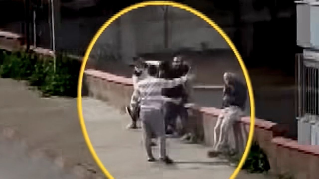 Kahramanmaraş’ta Bir Kişi, Yürümekte Zorlanan Yaşlı Babasını Dövdü (2)