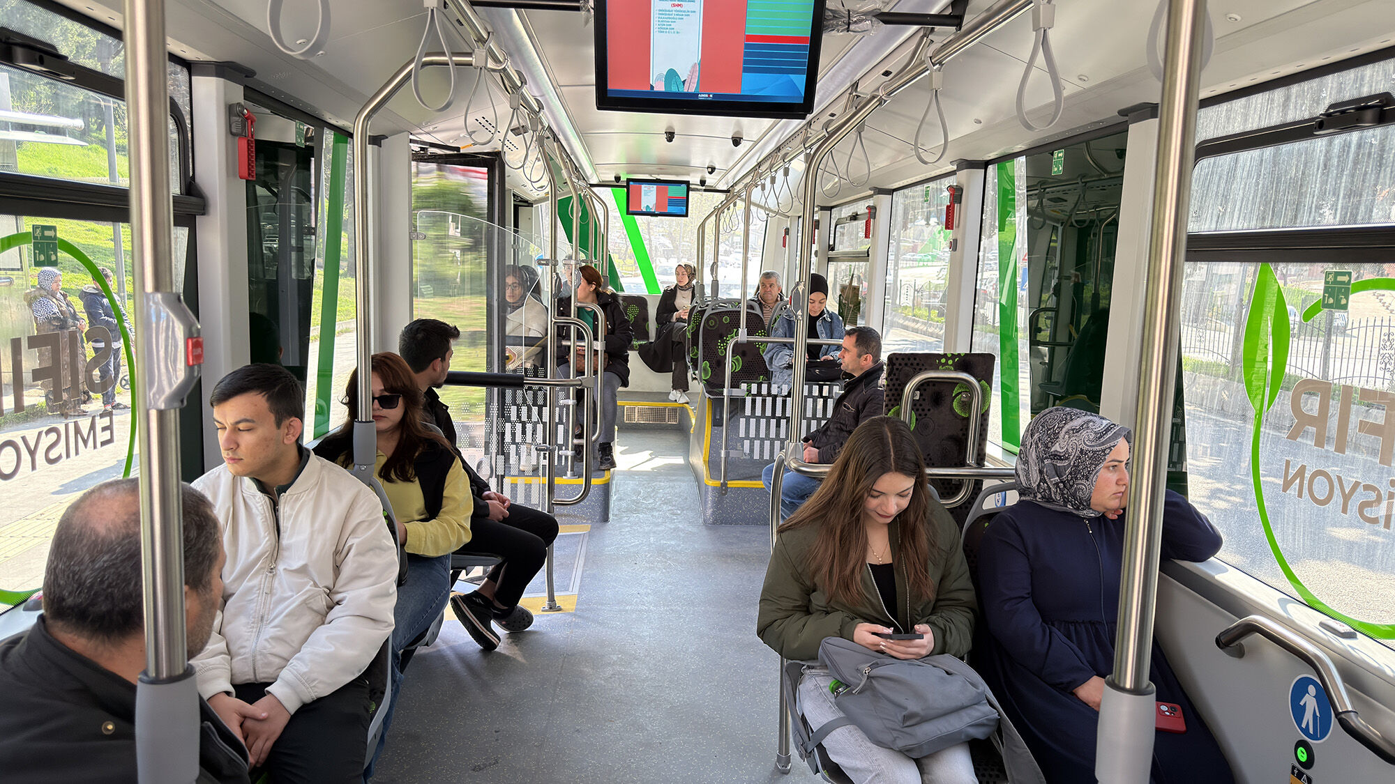 Kahramanmaraş’ta Elektrikli Otobüsler Hizmete Başladı (2)