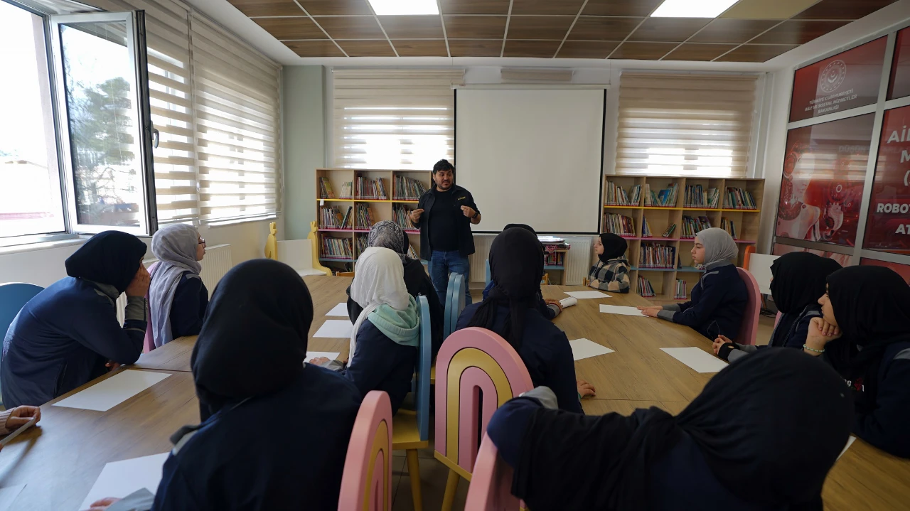 Kahramanmaraş’ta Geleceğin Yazarları Yetişiyor! (1)