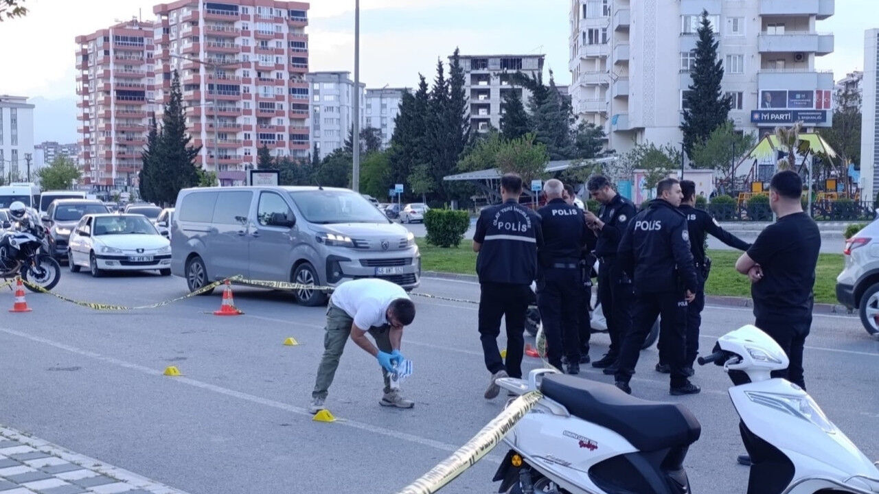 Kahramanmaraş’ta husumetlisine ateş açan şahıs, yoldan geçen 2 çocuğu yaraladı
