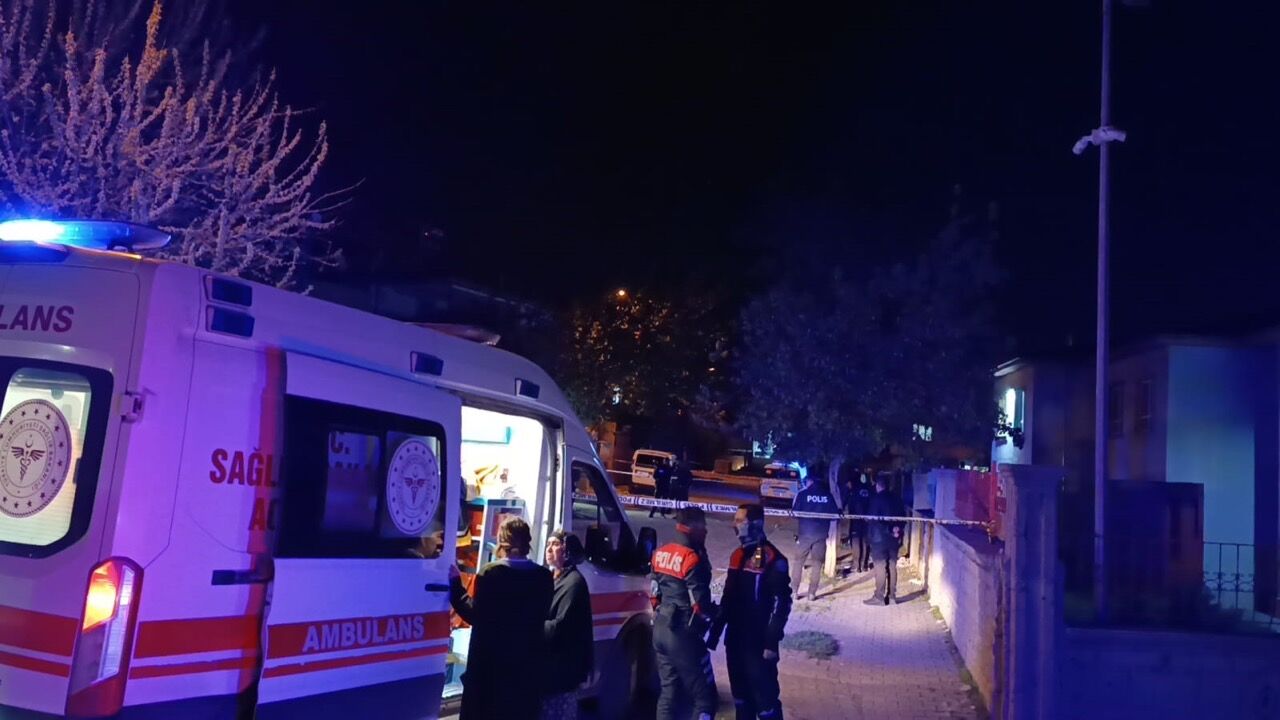 Kahramanmaraş Dulkadiroğlu'nda çatışma! İki aile birbirine girdi: 1'i ağır 6 yaralı