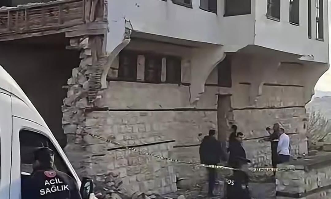 Kahramanmaraş’ta Metruk Binada Erkek Cesedi Bulundu