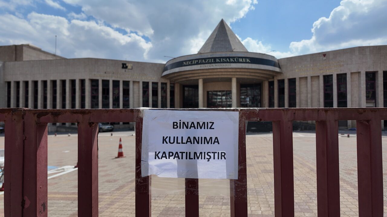 Kahramanmaraş’ta Necip Fazıl Kültür Merkezi Kapatıldı (1)