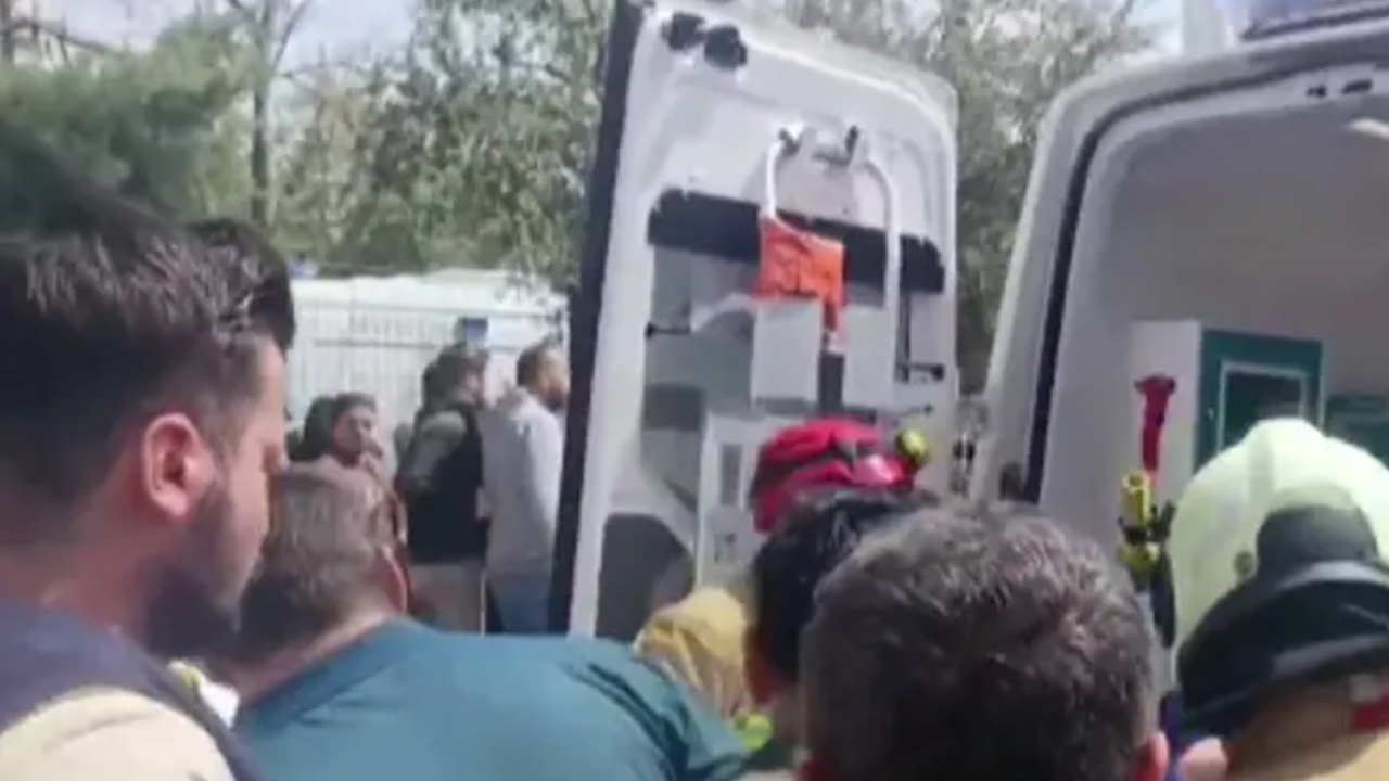 Kahramanmaraş'ta Okulda Silahlı Saldırı Çok Sayıda Ekip Sevk Edildi