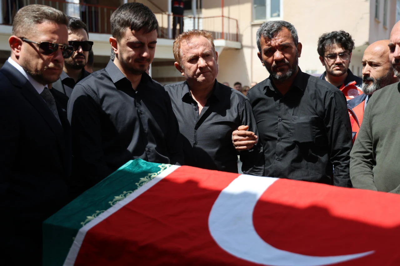 Kahramanmaraş'ta Şehit Öğretmen Ayla Kara Için Son Görev! (4)