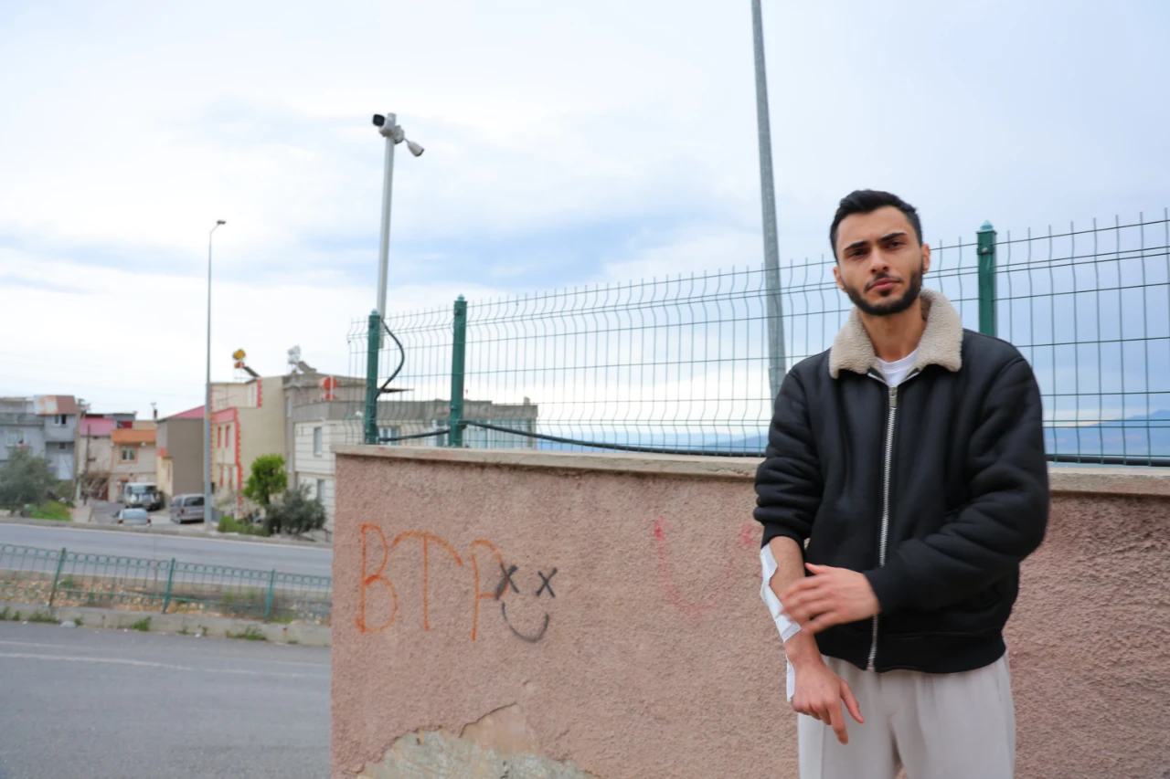 Kahramanmaraş’ta Tesla Çarpıp Kaçtı! Genç Sürücü Isyan Etti (3)