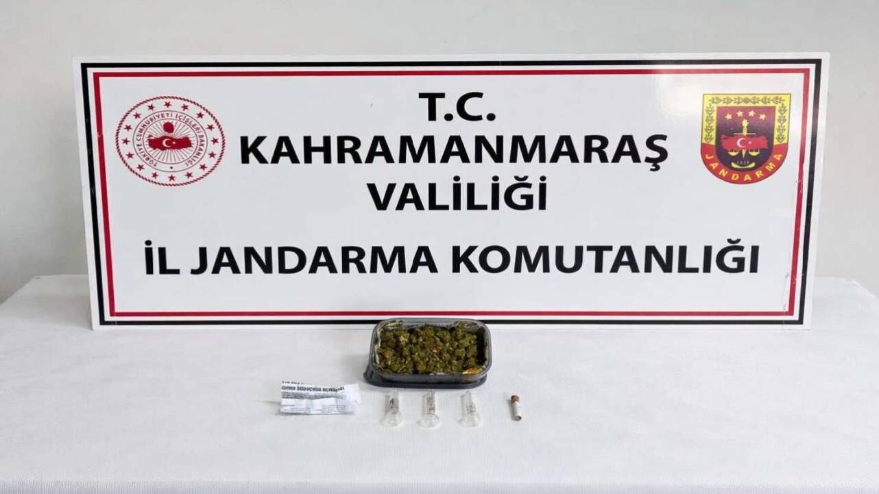 Kahramanmaraş’ta Uyuştur Cu Operasyonu 3 Zehir Taciri Tutuklandı (1)