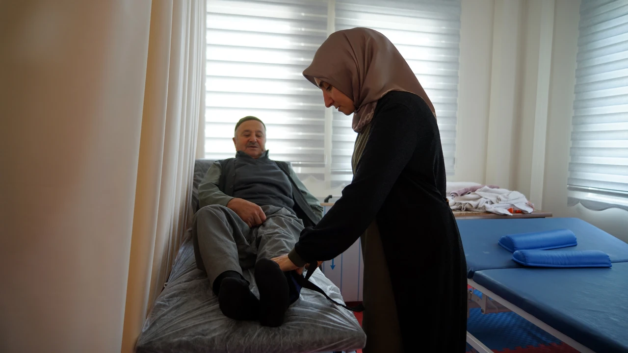 Kahramanmaraş'ta Yaşlılara Ücretsiz Sağlık Ve Hobi Desteği! (1)