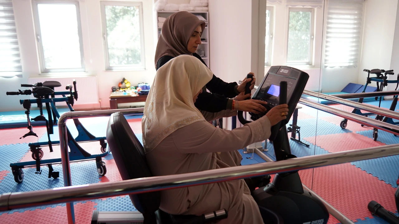 Kahramanmaraş'ta Yaşlılara Ücretsiz Sağlık Ve Hobi Desteği! (6)