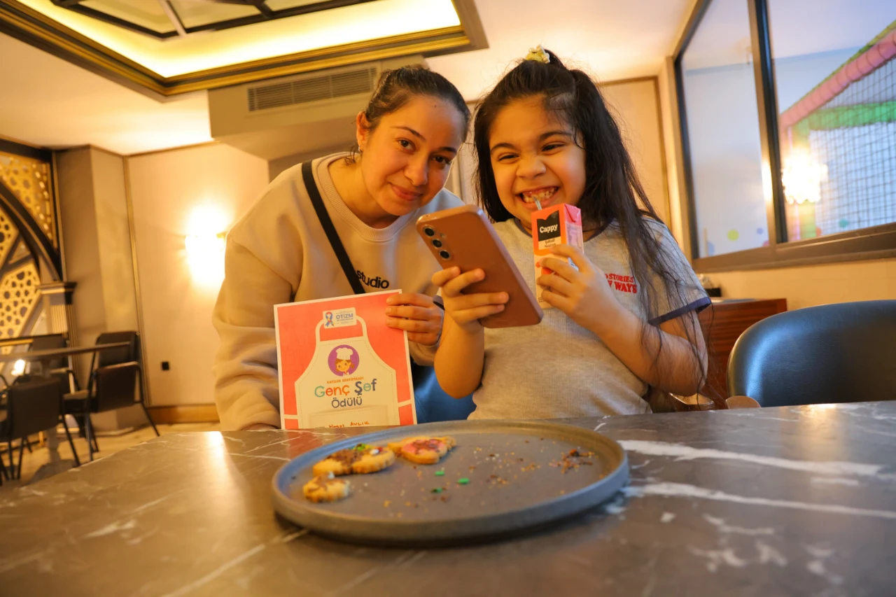 Kahramanmaraş’ta Yürek Isıtan Görüntüler! Özel Çocuklar Kendi Kurabiyelerini Yaptı (3)