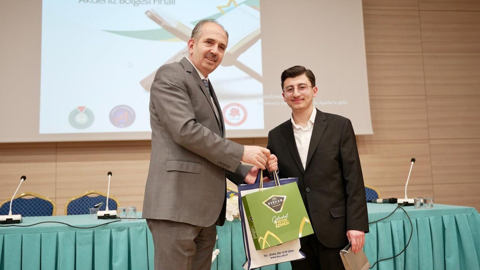 Ksü’de Hafızlık Yarışması Finali Akdeniz’in En İyileri Belli Oldu (4)