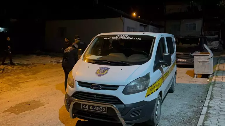 Malatya'da Silahlı Alacak Kavgası 1 Yaralı (1)