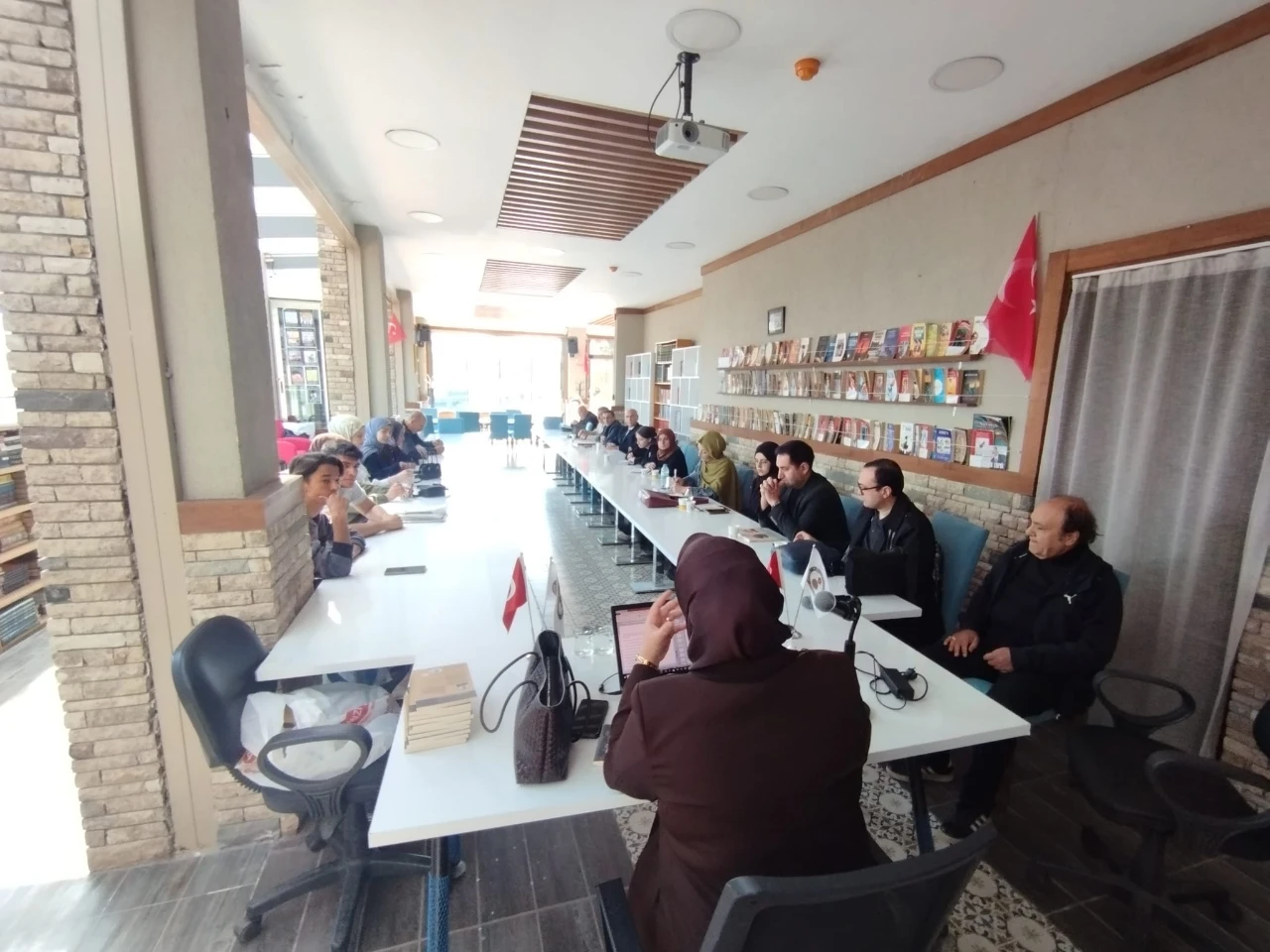 Mesder’de Gençlik, Edebiyat Ve Satır Arası Düşünce Buluşmaları (10)