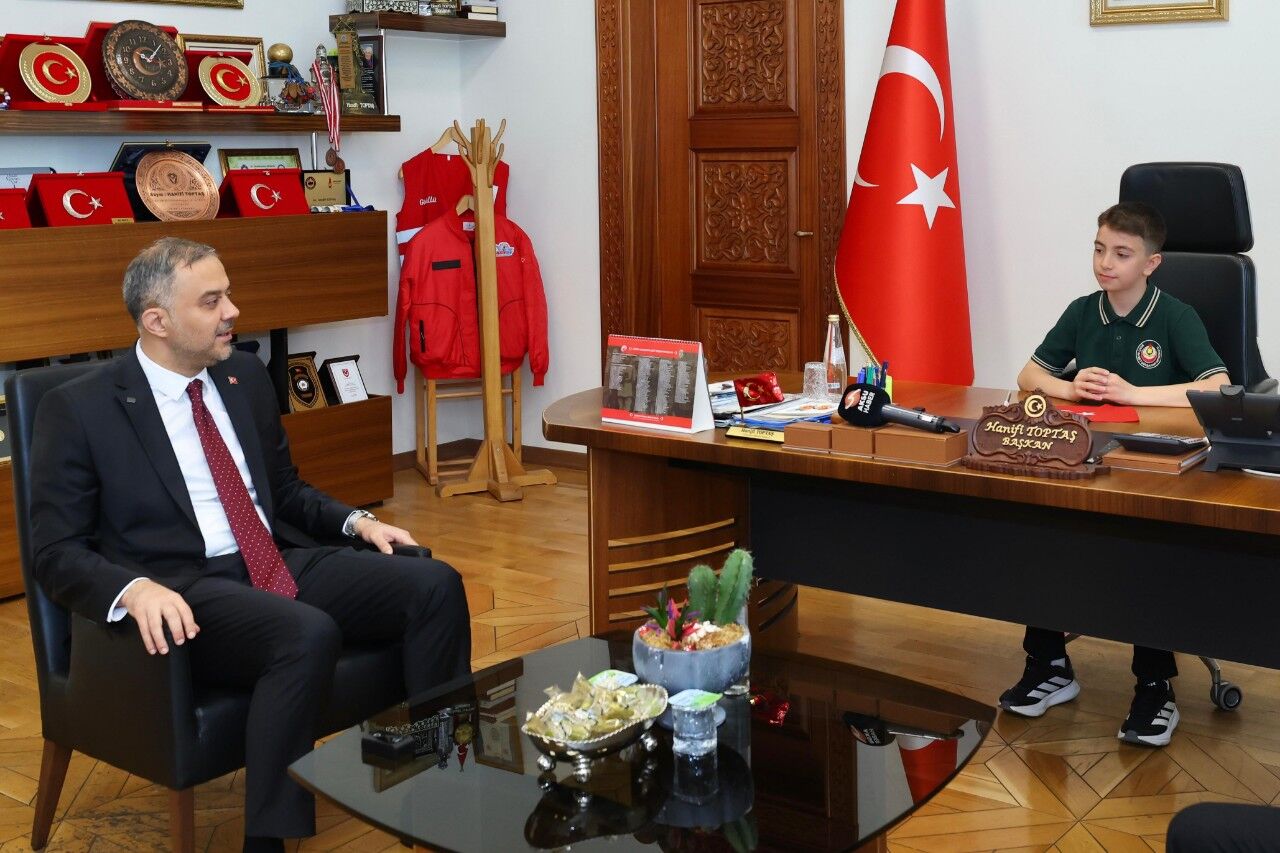 Onikişubat Belediye Başkanı Makamını Halil Sami'ye Devretti! (1)